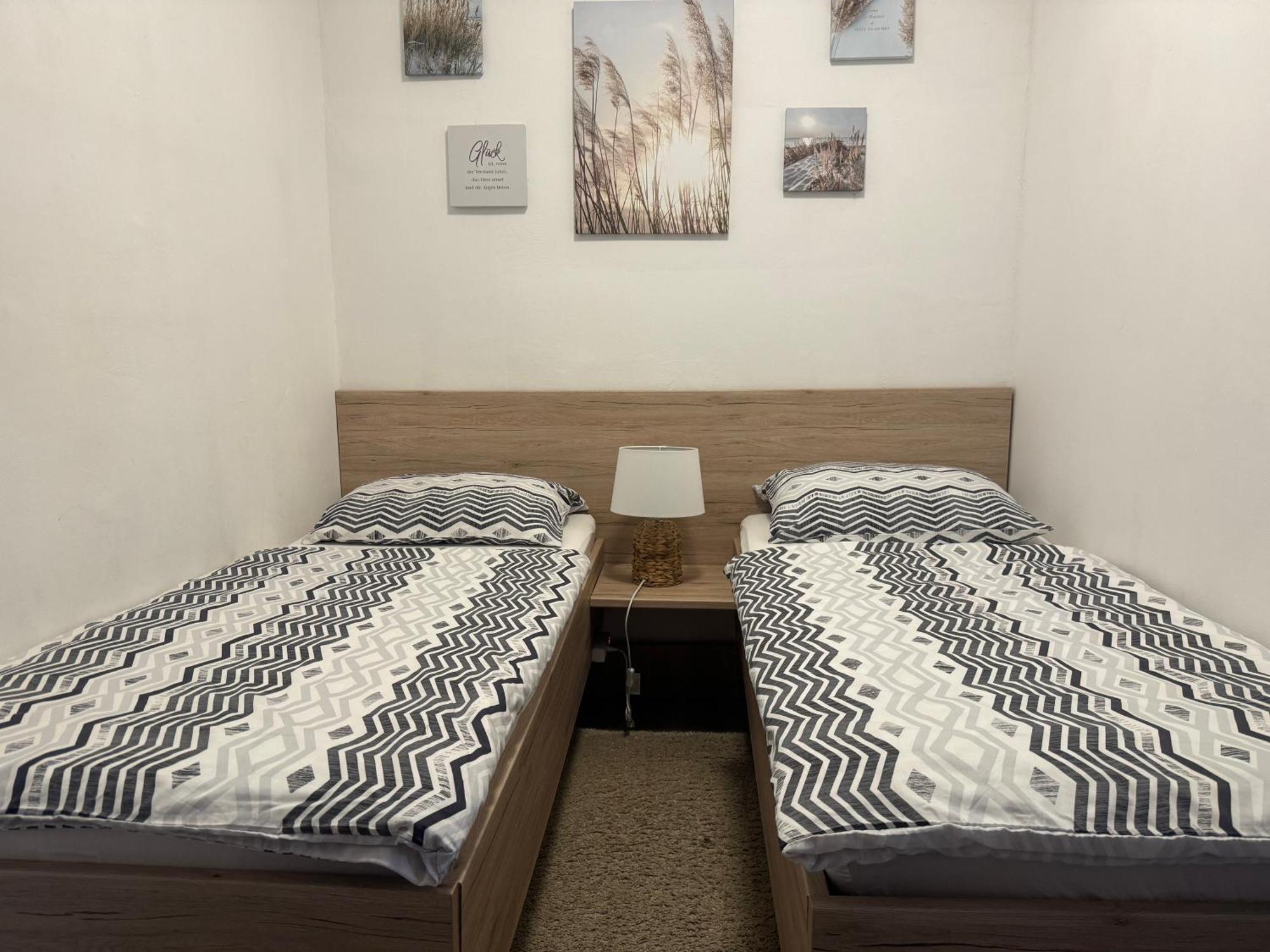 Apartments Zupan Šenčur Esterno foto